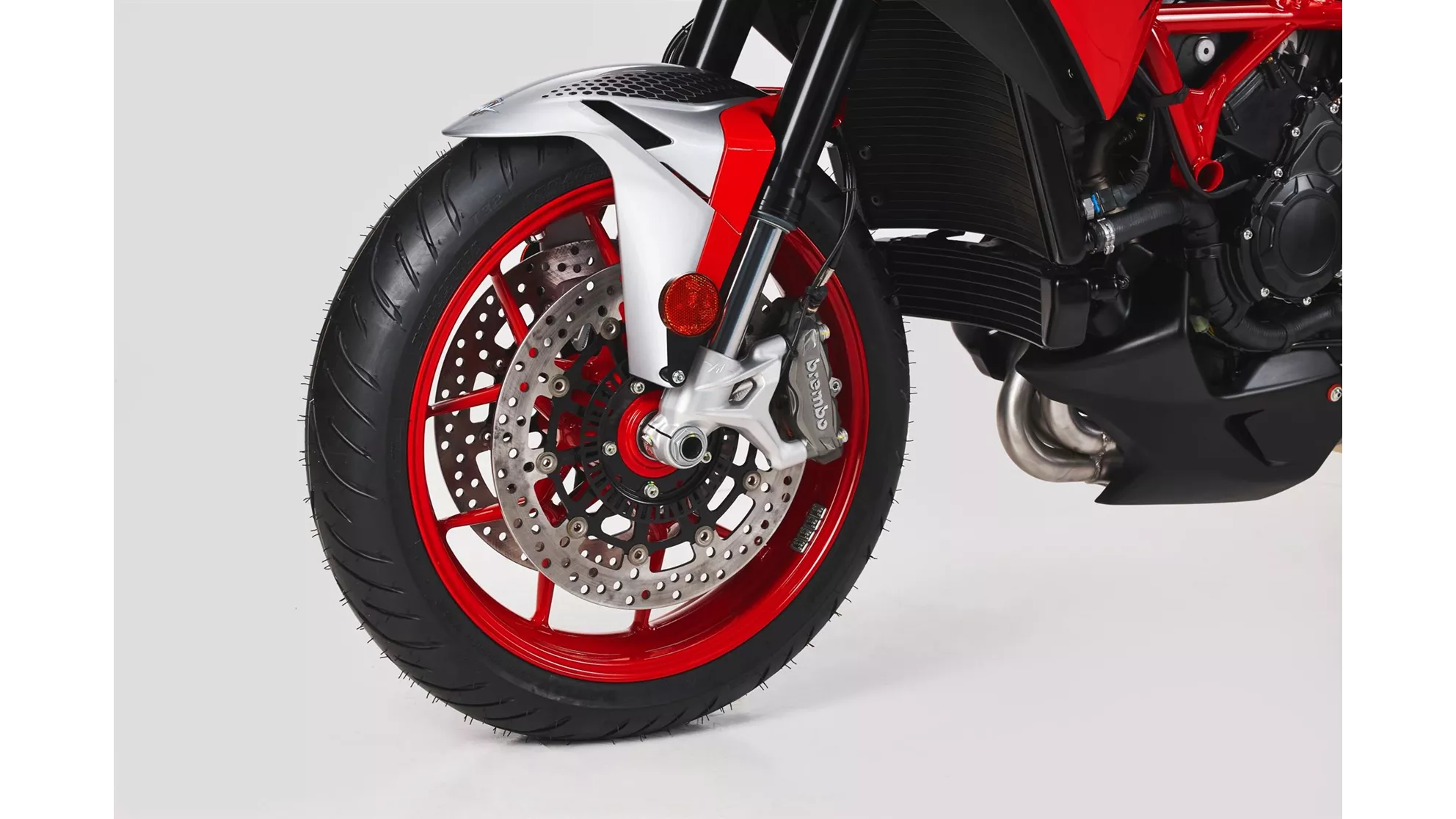 MV Agusta Turismo Veloce 800 RC SCS - Image 8 MV Agusta Turismo Veloce 800 RC SCS - Image 8