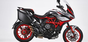MV Agusta Turismo Veloce 800 RC SCS 2021 vs Yamaha Tenere 700 2019