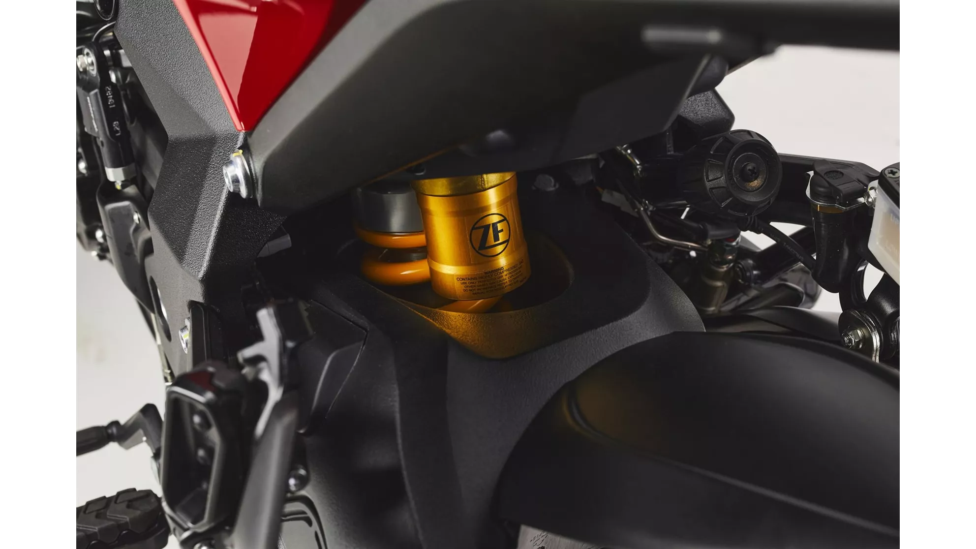 MV Agusta Turismo Veloce 800 Rosso - Image 8 MV Agusta Turismo Veloce 800 Rosso - Image 8
