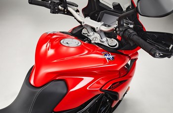 MV Agusta Turismo Veloce 800 Rosso 2021 - Bild 18