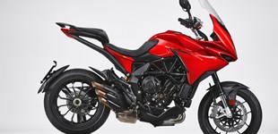 MV Agusta Turismo Veloce 800 Rosso 2021 vs Suzuki V-Strom 650 2022