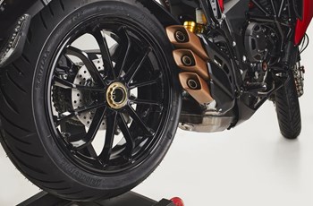 MV Agusta Turismo Veloce 800 Rosso 2021 - Bild 22