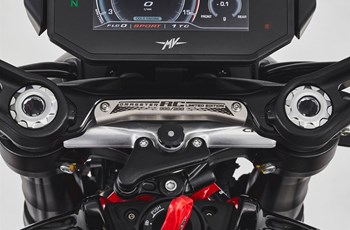 MV Agusta Dragster 800 RC SCS 2021 - Bild 13