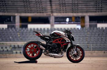 MV Agusta Dragster 800 RC SCS 2021 - Bild 22