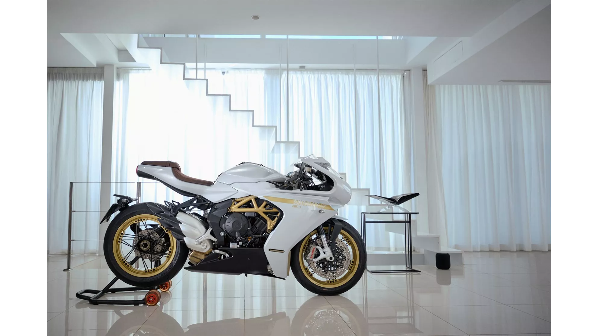 MV Agusta Superveloce 800 S - Image 24 MV Agusta Superveloce 800 S - Image 24
