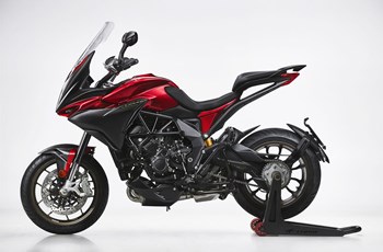 MV Agusta Turismo Veloce 800 Lusso 2021 - Bild 6
