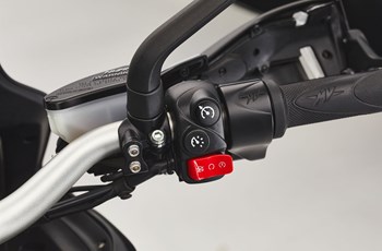 MV Agusta Turismo Veloce 800 Lusso 2021 - Bild 33