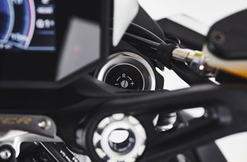 MV Agusta Dragster 800 RR 2021 - Bild 7