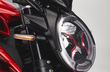 MV Agusta Brutale 800 RR 2021 - Bild 10 MV Agusta Brutale 800 RR 2021 - Bild 10