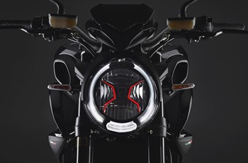 MV Agusta Brutale 800 RR 2021 - Bild 14 MV Agusta Brutale 800 RR 2021 - Bild 14