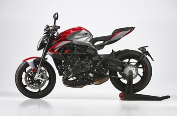 MV Agusta Brutale 800 RR 2021 - Bild 15 MV Agusta Brutale 800 RR 2021 - Bild 15