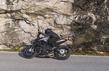 MV Agusta Brutale 800 RR 2021 - Bild 3 MV Agusta Brutale 800 RR 2021 - Bild 3