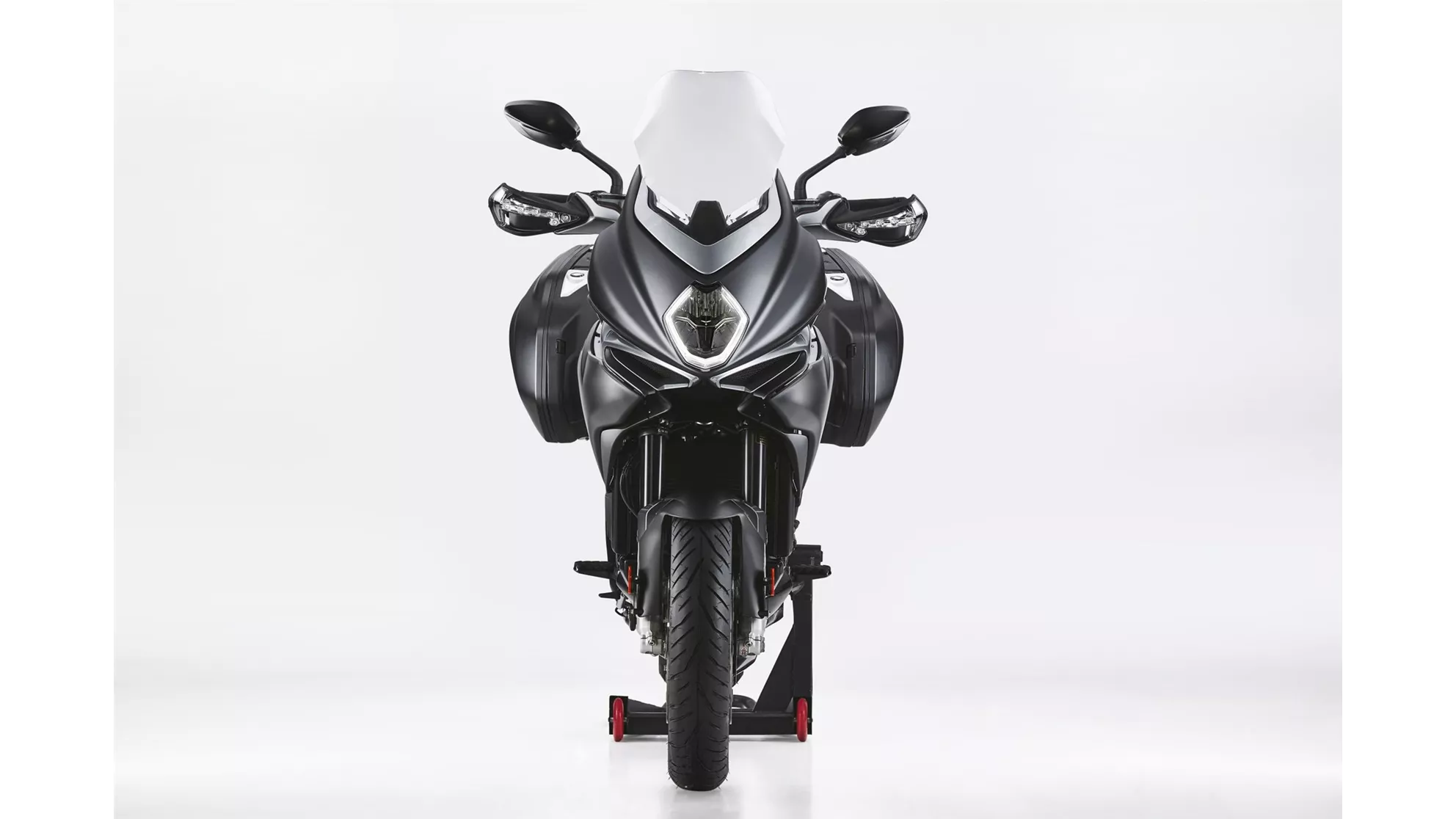 MV Agusta Turismo Veloce 800 Lusso SCS - Image 8 MV Agusta Turismo Veloce 800 Lusso SCS - Image 8