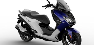 Peugeot Pulsion 125 RS 2021 vs Malaguti Mission 200 ABS 2023