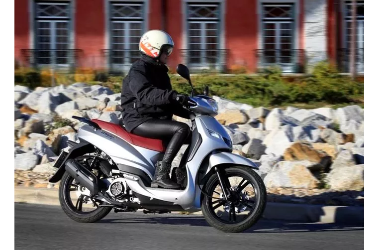 Peugeot Tweet 50 Active 2021 Peugeot Tweet 50 Active 2021