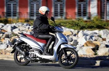 Peugeot Tweet 50 Active 2021 - Bild 4