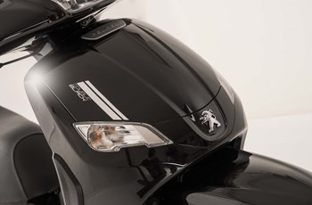 Peugeot Tweet 125 Active 2021 - Bild 15 Peugeot Tweet 125 Active 2021 - Bild 15