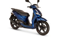 Peugeot Tweet 125 RS 2021 - Bild 1