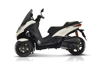 Piaggio MP3 300 Sport 2021 - Bild 4 Piaggio MP3 300 Sport 2021 - Bild 4