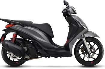 Piaggio Medley 150 S 2021 - Bild 2 Piaggio Medley 150 S 2021 - Bild 2