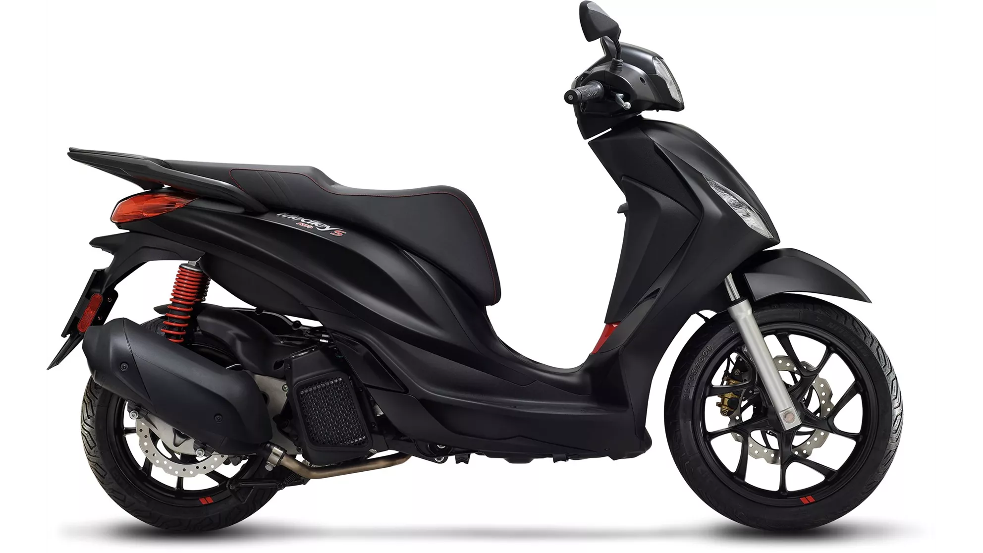 Piaggio Medley 150 S - Image 1 Piaggio Medley 150 S - Image 1