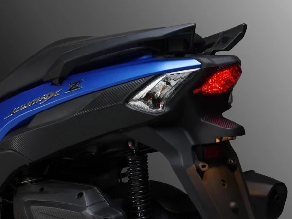 Sym Joymax Z+ 300i Bild 8: Sym Joymax Z+ 300i