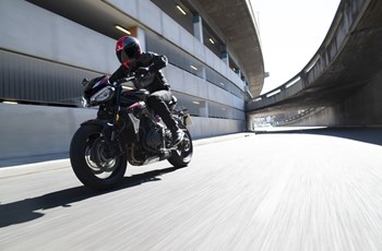 Triumph Street Triple R Low 2021 - Bild 16