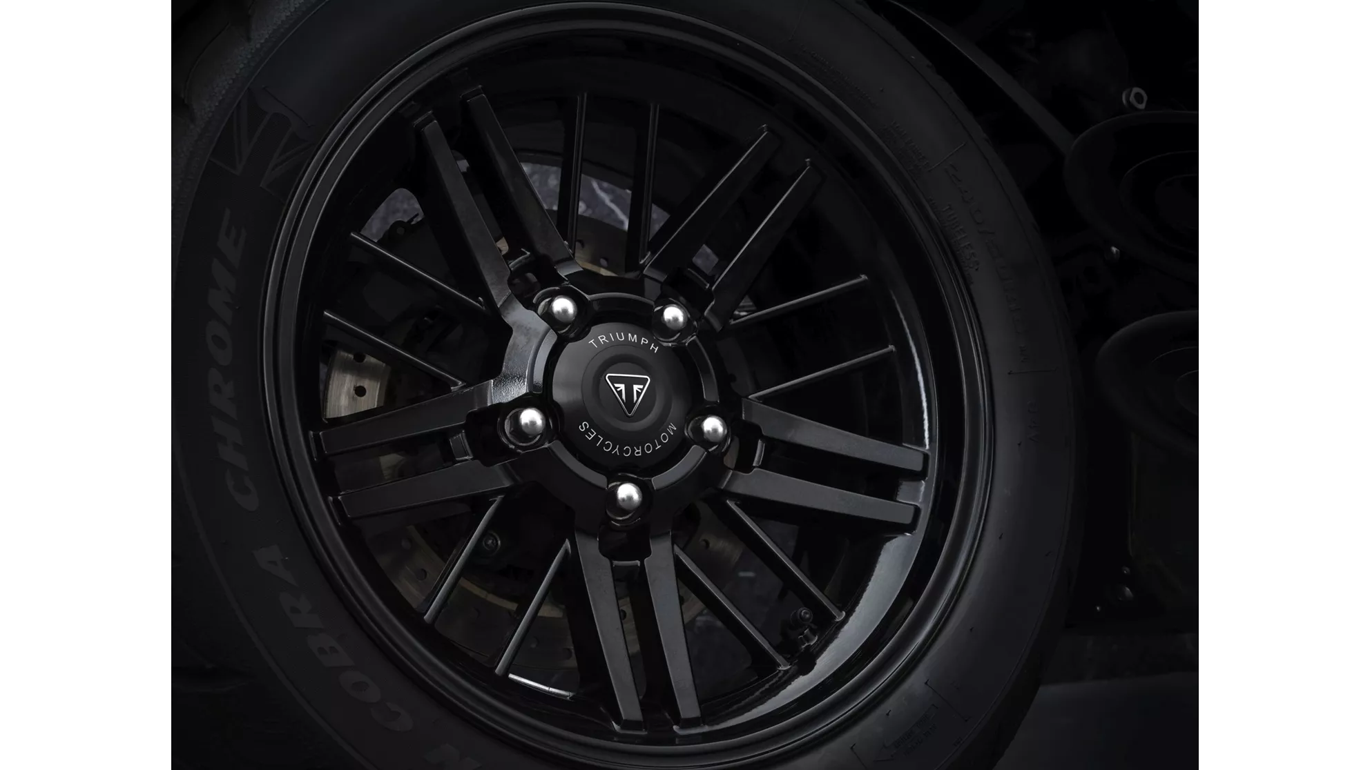 Triumph Rocket 3 R Black - Image 19 Triumph Rocket 3 R Black - Image 19