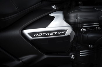 Triumph Rocket 3 GT Triple Black 2021 - Bild 14