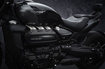 Triumph Rocket 3 GT Triple Black 2021 - Bild 20