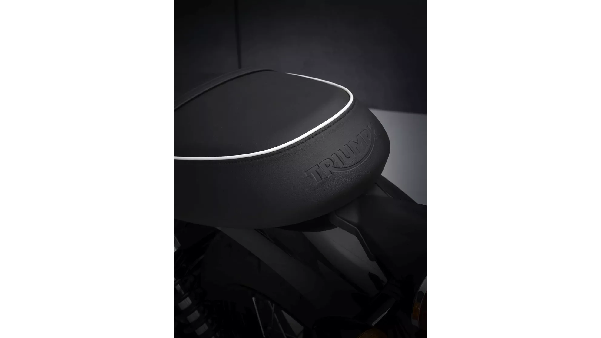 Triumph Bonneville T100 - Image 22 Triumph Bonneville T100 - Image 22