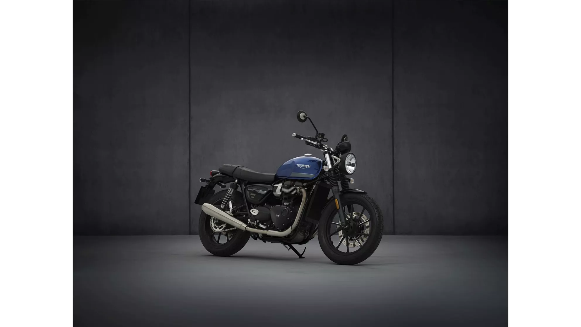 Triumph Street Twin - Image 1 Triumph Street Twin - Image 1