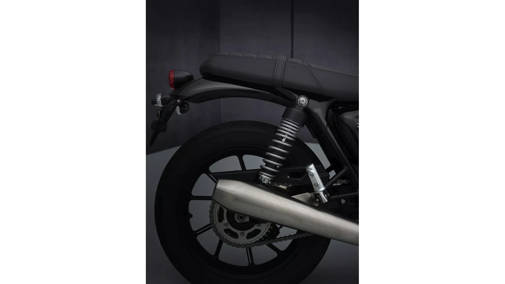 Triumph Street Twin - Image 16 Triumph Street Twin - Image 16