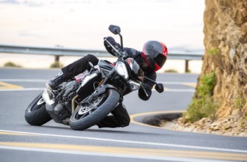 Triumph Street Triple 765 R 2021 - Bild 3 Triumph Street Triple 765 R 2021 - Bild 3