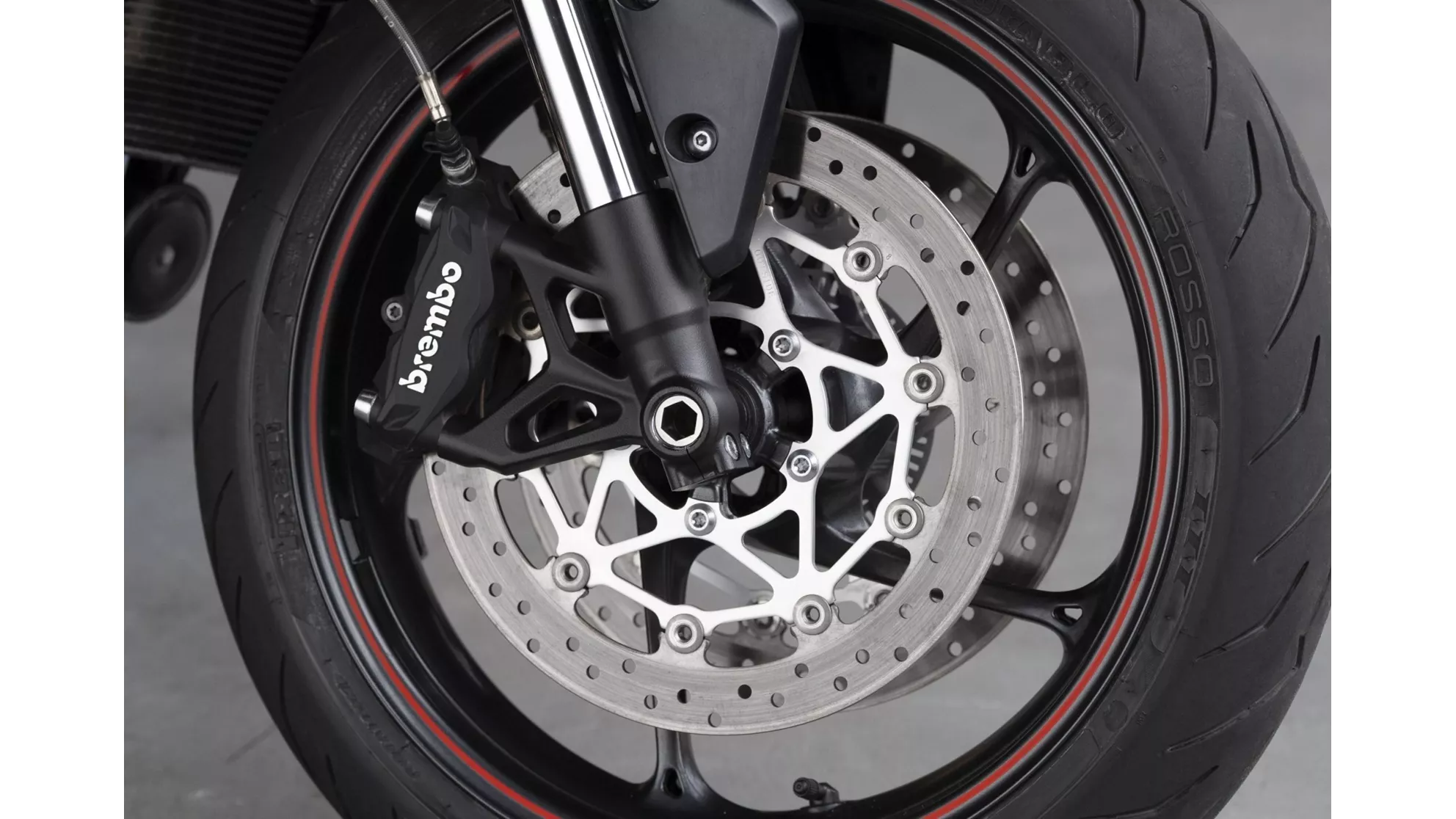Triumph Street Triple 765 R - Image 16 Triumph Street Triple 765 R - Image 16