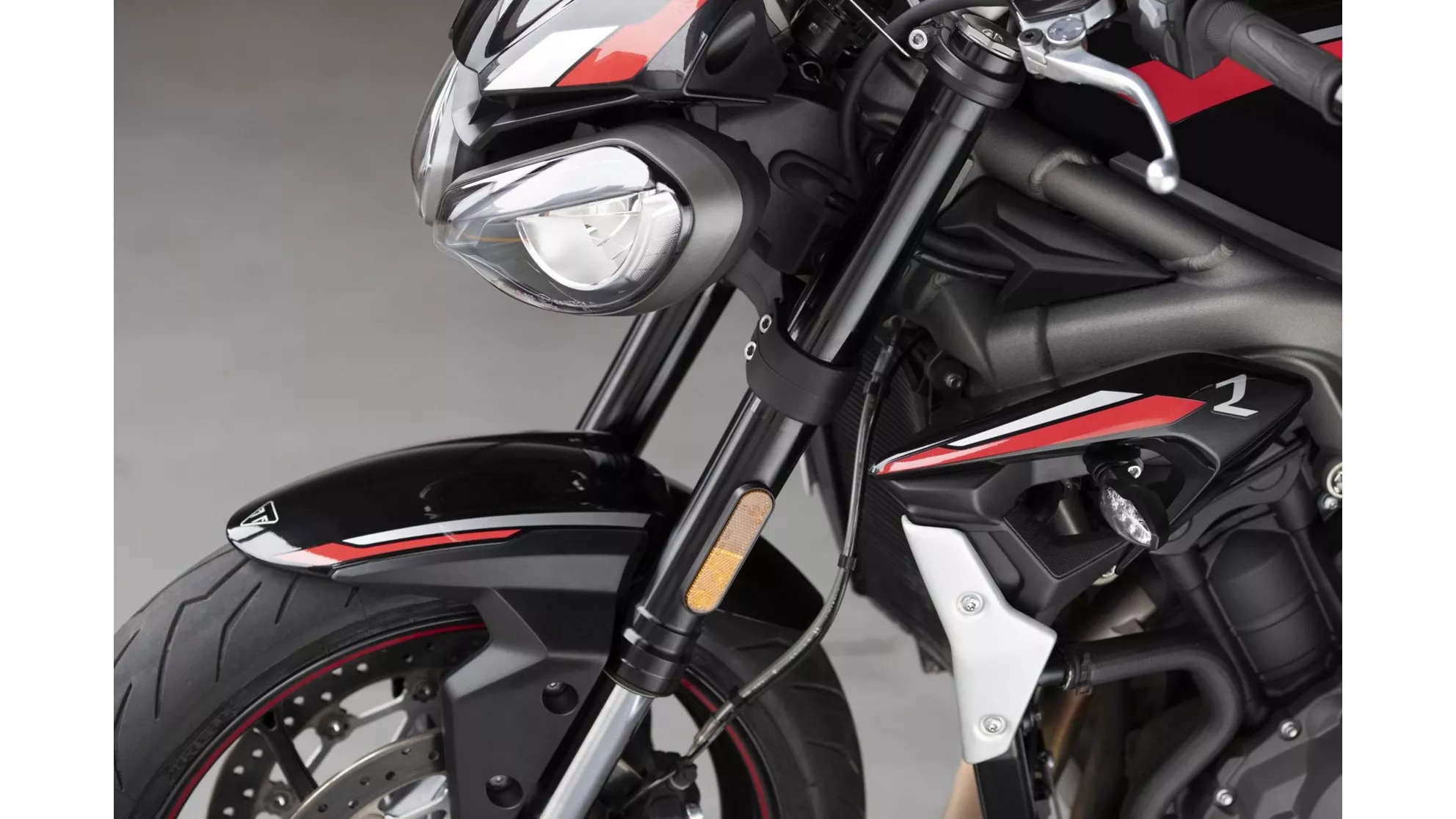 Triumph Street Triple 765 R - Image 21 Triumph Street Triple 765 R - Image 21
