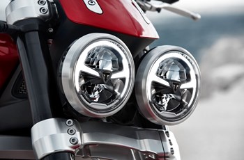 Triumph Rocket 3 R 2021 - Bild 8 Triumph Rocket 3 R 2021 - Bild 8