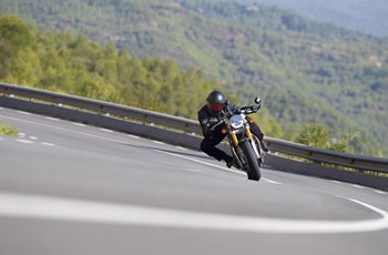 Triumph Thruxton RS 2021 - Bild 4