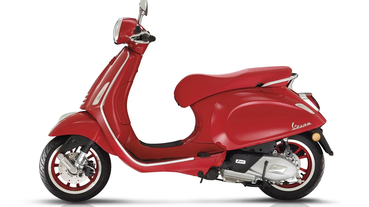 Vespa Primavera 125 (RED) Bild 5: Vespa Primavera 125 (RED)