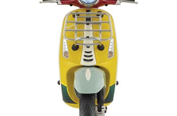 Vespa Primavera 125 Sean Wotherspoon 2021 - Bild 5