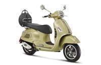 Vespa GTS 125 Supertech iGET 75th Anniversary 2021 - Bild 3