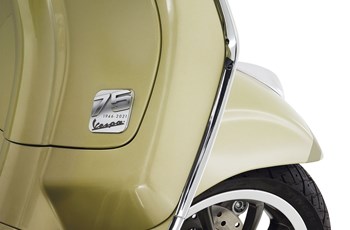 Vespa Primavera 125 75th 2021 - Bild 9 Vespa Primavera 125 75th 2021 - Bild 9