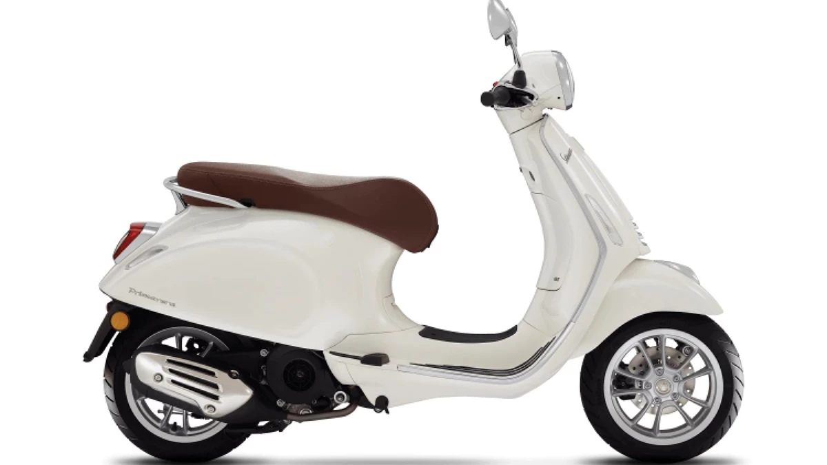 Vespa Primavera 125 Bild 2: Vespa Primavera 125