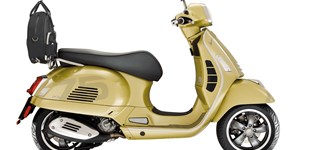 Vespa GTS 125 2007 vs Vespa GTS 300 hpe Super Tech 75th Anniversary Edition 2021