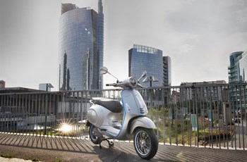 Vespa Elettrica 2021 - Bild 37 Vespa Elettrica 2021 - Bild 37