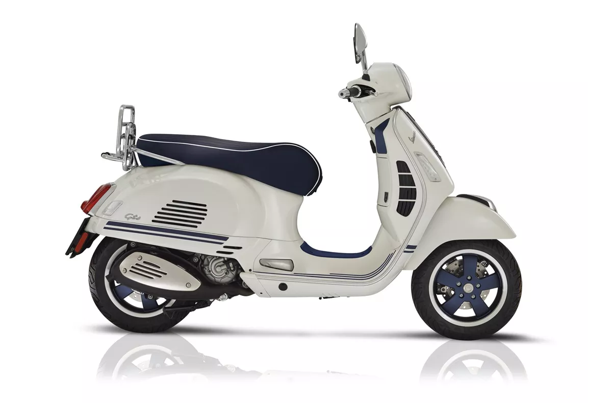 Vespa GTS 300 Yacht Club Vespa GTS 300 Yacht Club