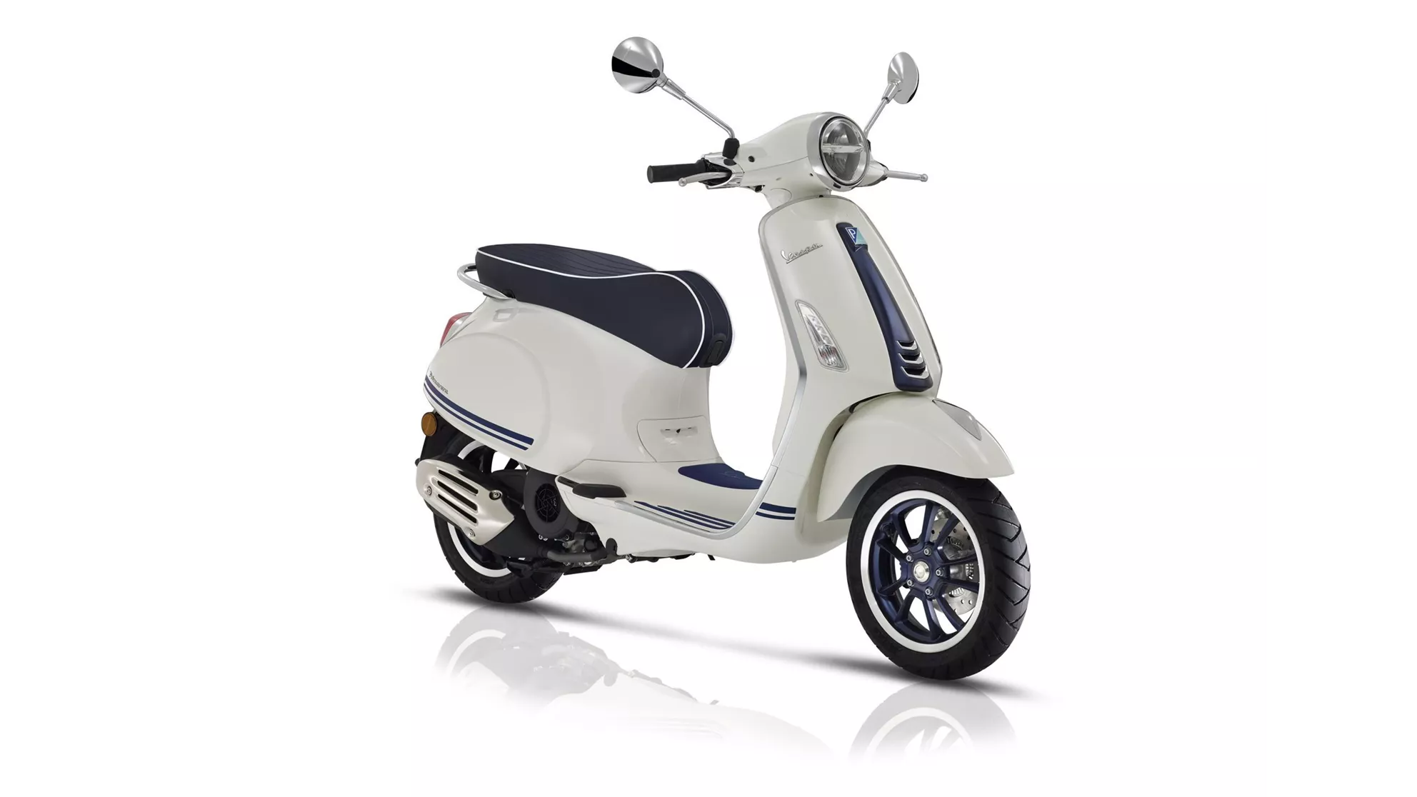 Vespa Primavera 50 Yacht Club - Image 1 Vespa Primavera 50 Yacht Club - Image 1