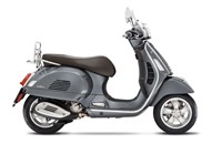 Vespa GTS 300 hpe Touring 2021 - Bild 1