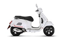 Vespa GTS 300 hpe Super Sport 2021 - Bild 4