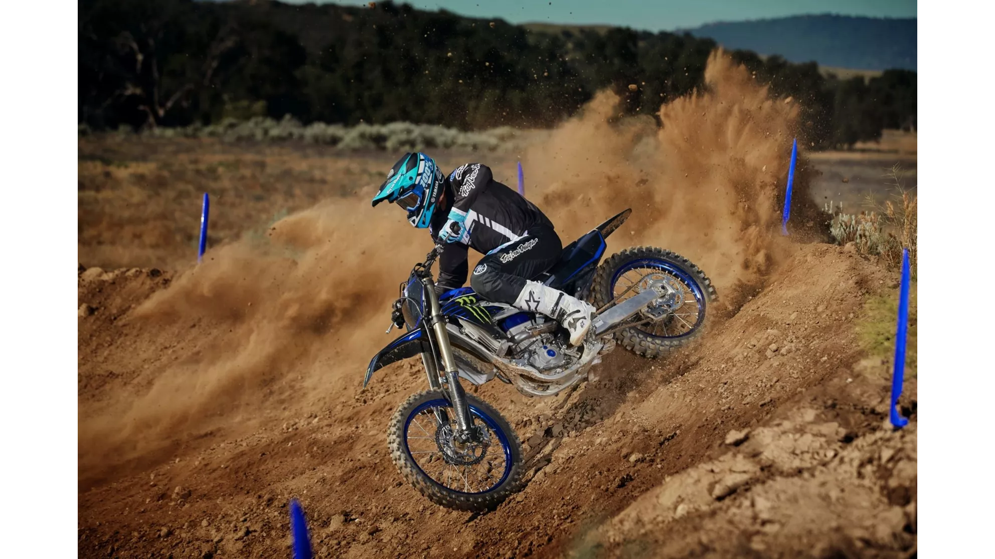 Yamaha YZ450F Monster Energy Edition - Image 8 Yamaha YZ450F Monster Energy Edition - Image 8